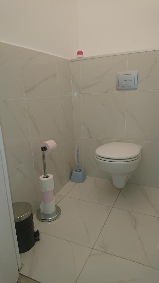 Apartmán A Tana Di A Volpe Ville-di-Pietrabugno Exteriér fotografie